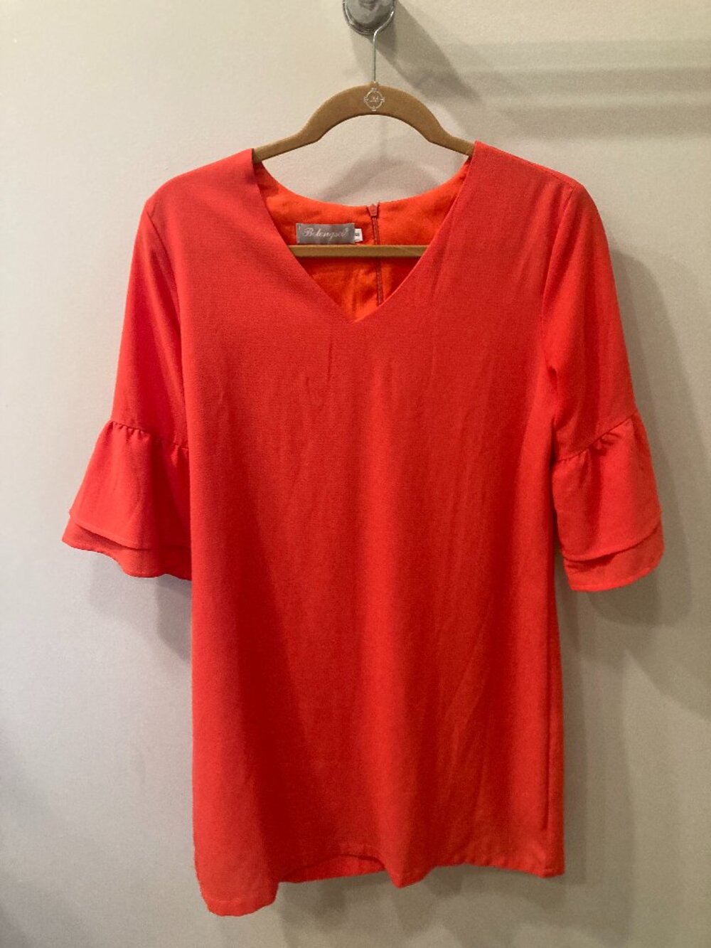 Woman's BELONGSCI Bright Orange Dress Size Small